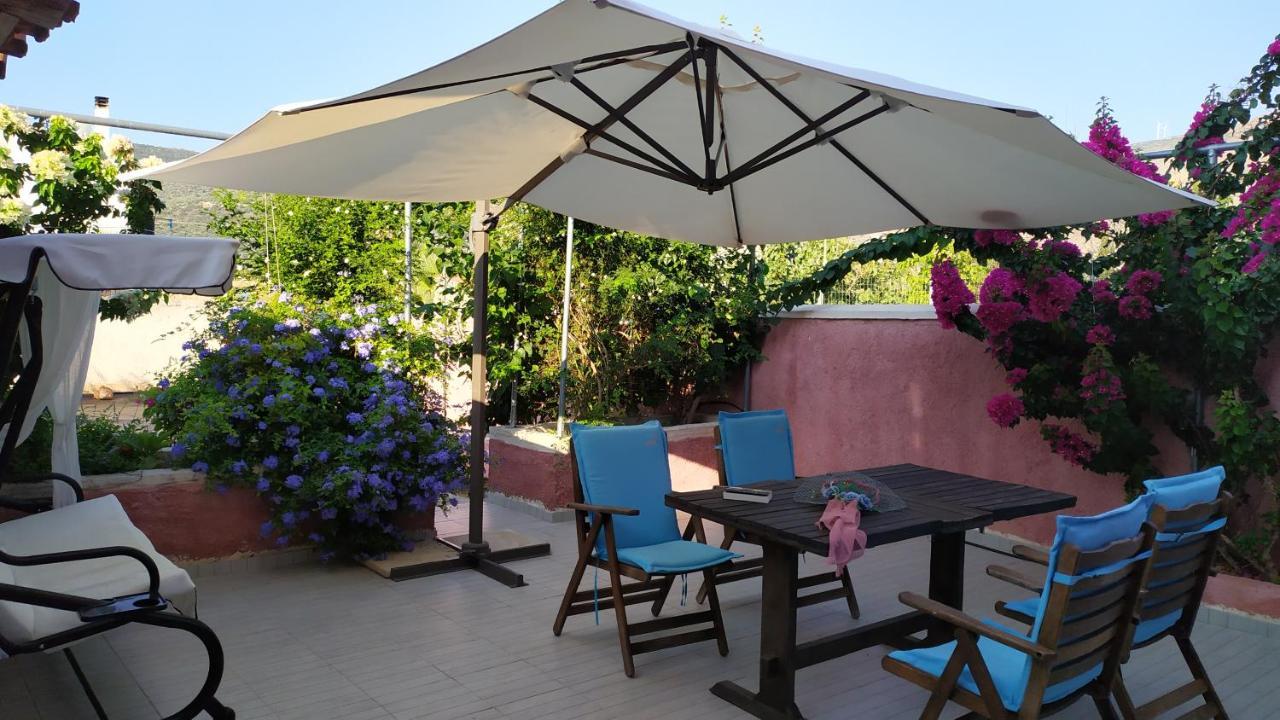 Locrihouse-stylish Comfortable In Holiday home *